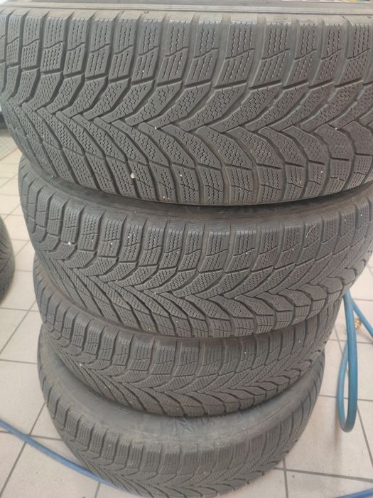 235/65/17 nexen зимни