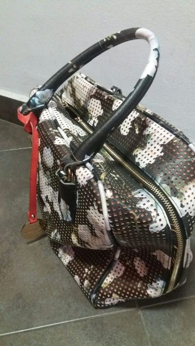 Дамска чанта , цветна