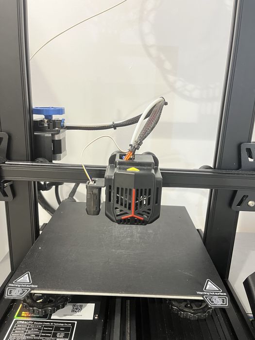 Imprimanta 3D Creality Ender 3 V2 Neo