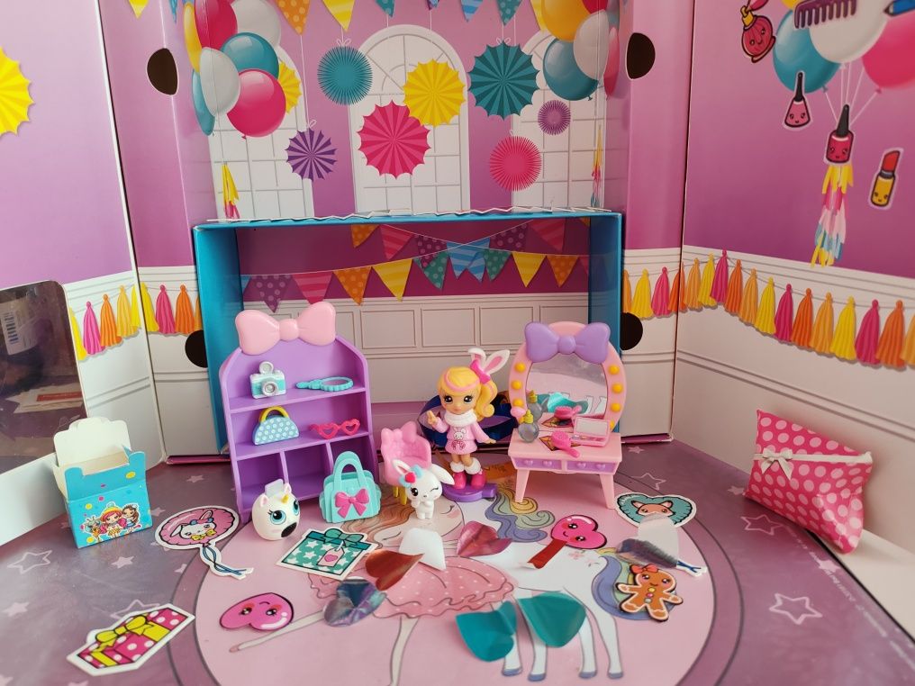 Игрални комплекти кукли с аксесоари Party Pop Teenies
