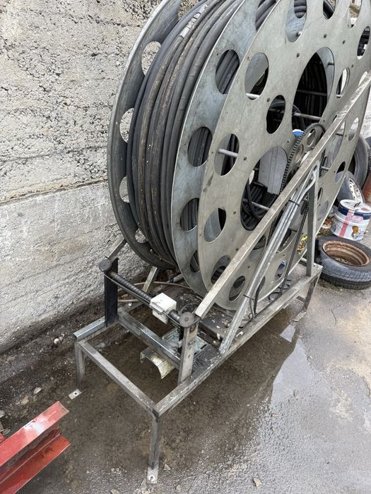 Продавам Маркучи за канал