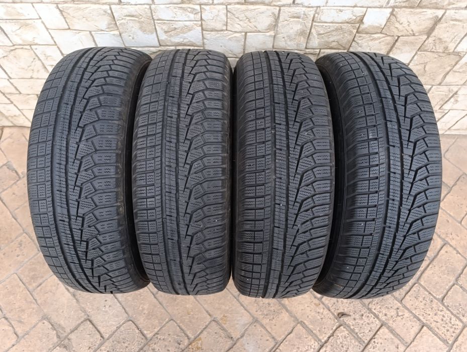 Зимни гуми Hankook 215/70/16 dot 2022