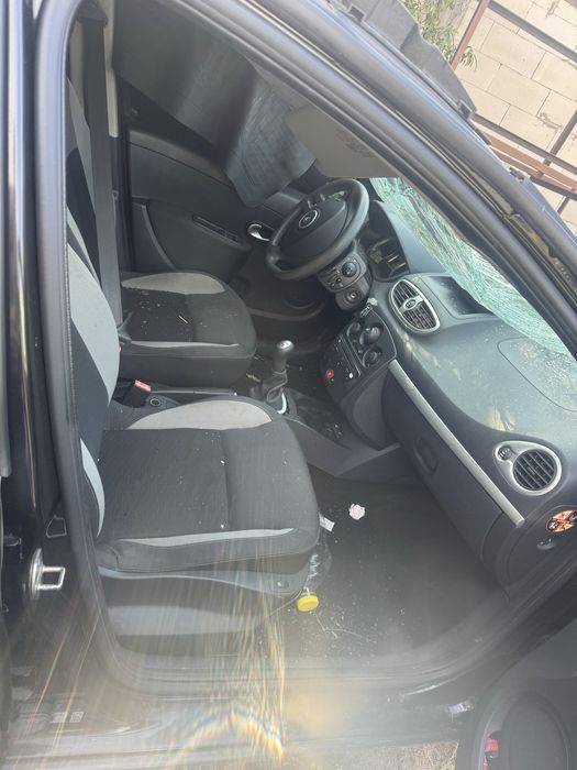 Renault Clio avariat/ accidentat/ pt. Dezmembrare /dezmembrari