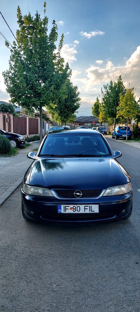 opel vectra 1.6 benzina