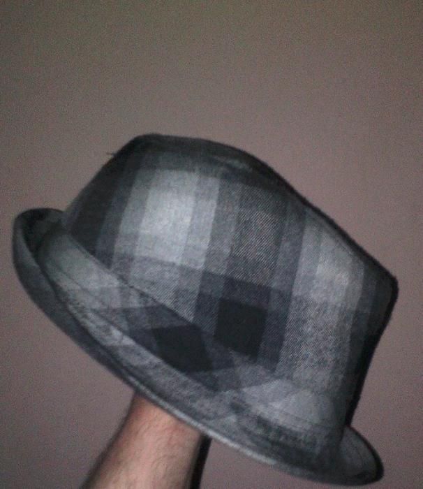 vand palarie H&M fashion noua.produs de calitate,import Anglia