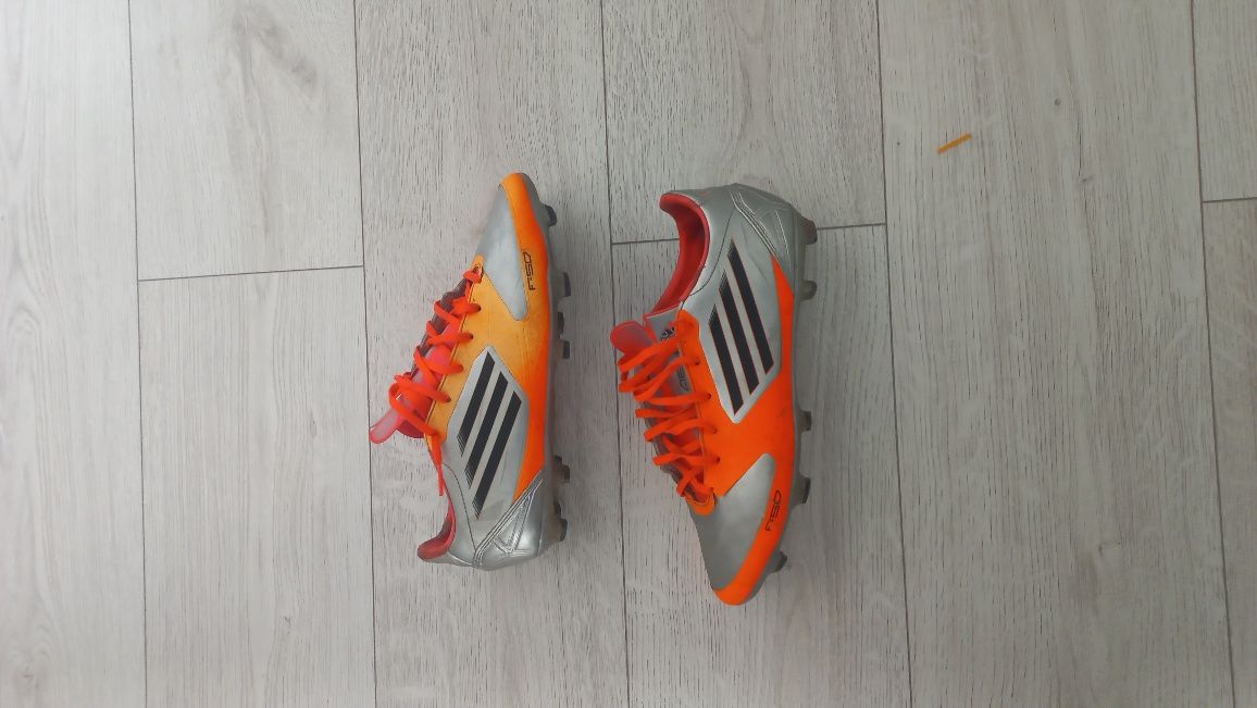 Футболни бутонки Adidas F50 Adizero - с забележки