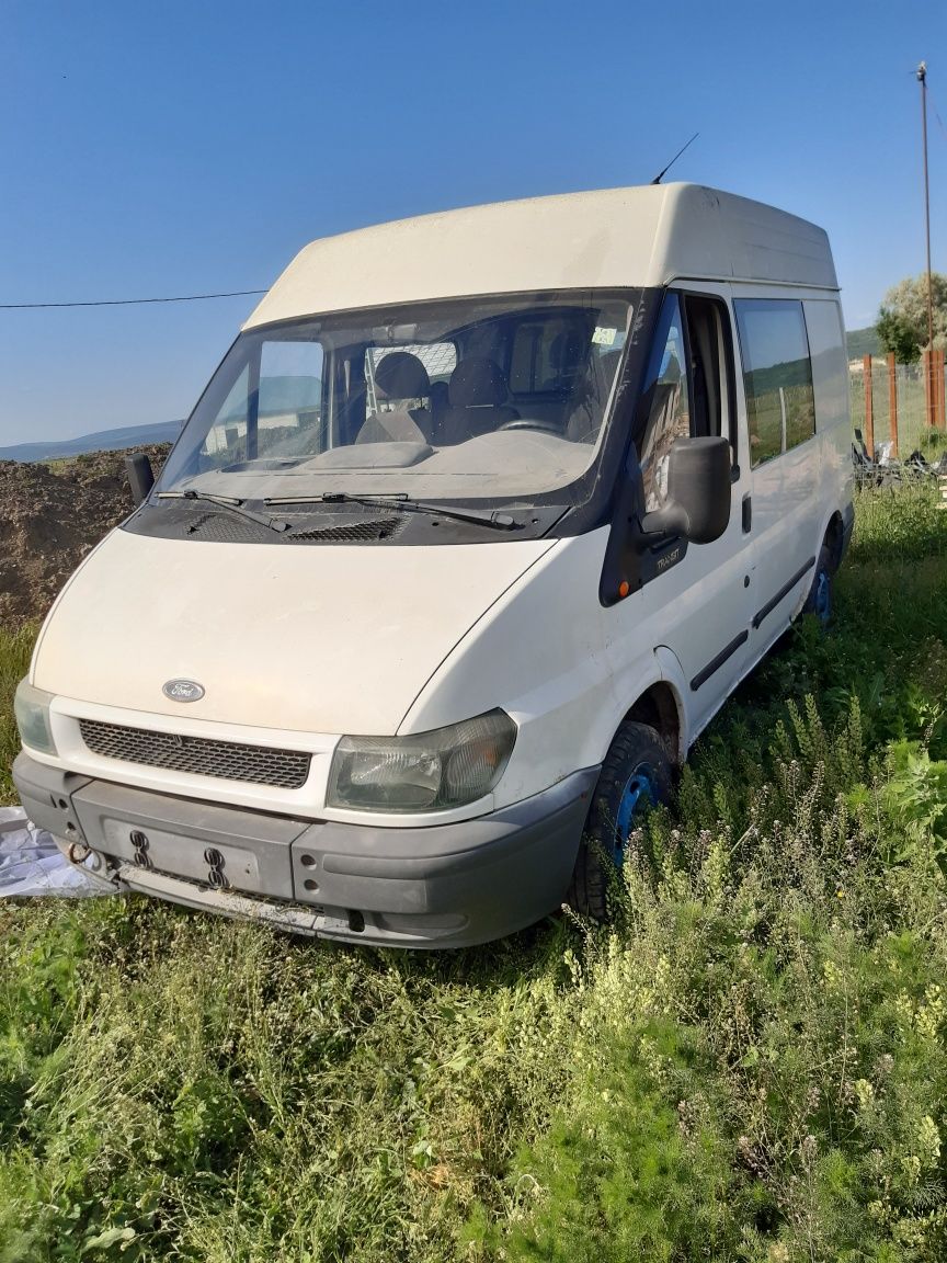 Ford transit pentru dezmembrari