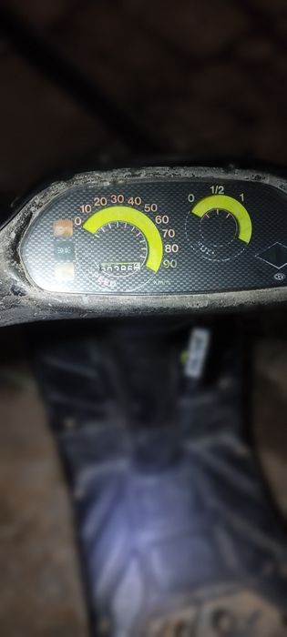 Vând Piaggio Tripthoon 80cc 2t sau schimb cu orice Cross