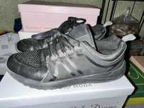 Vand pantofi si adidasi sport crivit dama