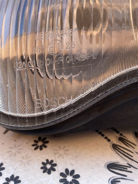 Оригинални фарове за мерцедес w203 оборудвани