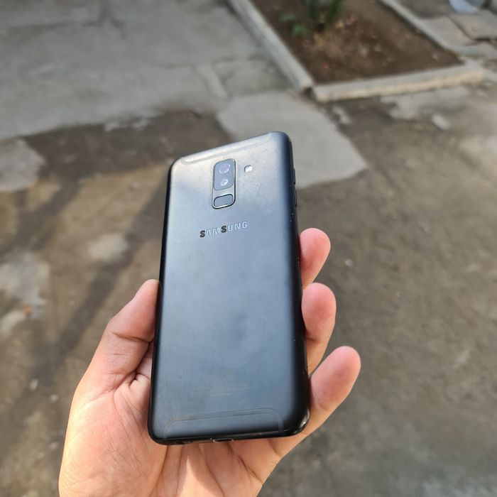 Samsung A6+ sotiladi