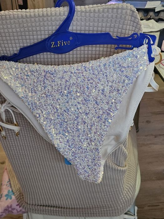 Бански комплект.