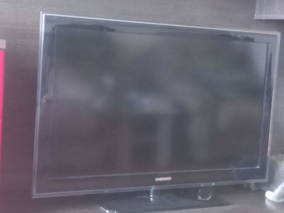 Телевизор самсунг