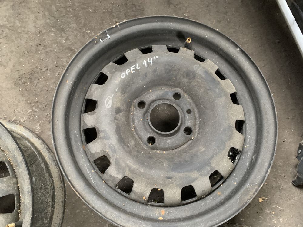 14” 4x100 5,5j Et39 D56,6 Оригинални Метални/Стоманени джанти за Опел.