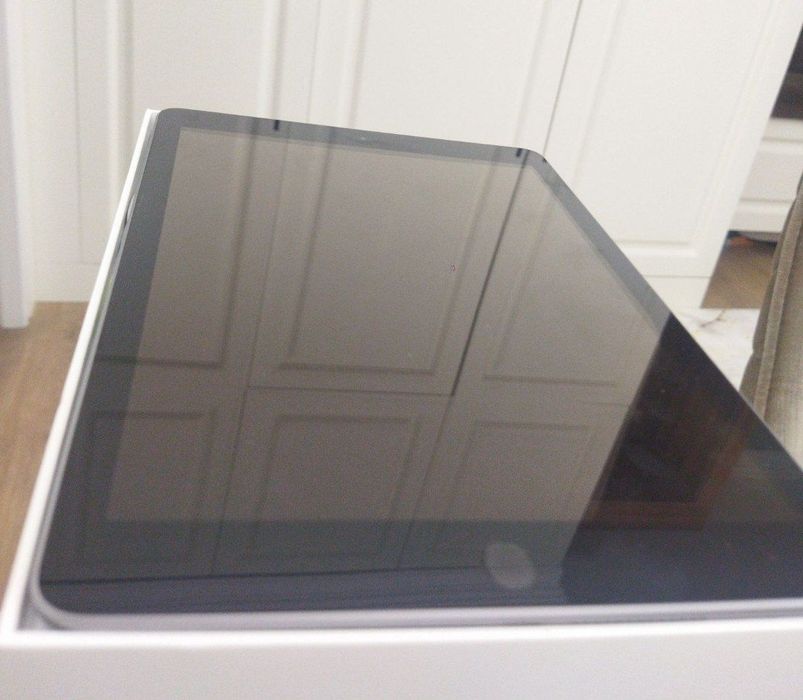 Айпад/Ipad 6 отличное состояние