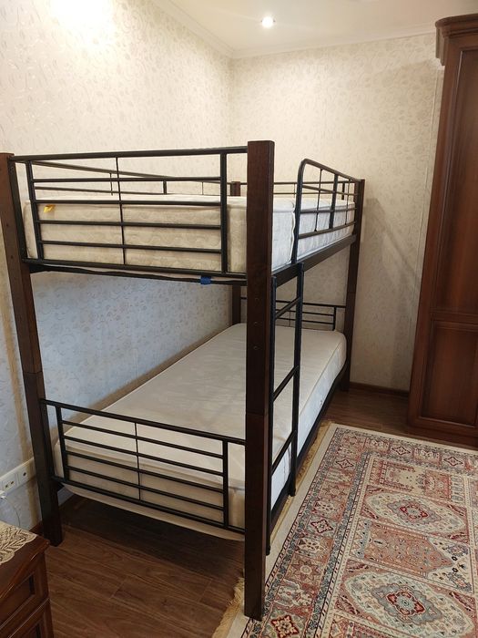 Продам 2х ярусную кровать!