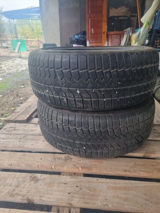Зимни гуми деветнаски 2 бр.
