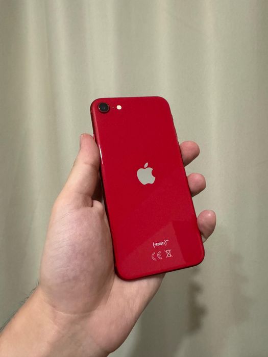 iPhone SE 2020 идепл
