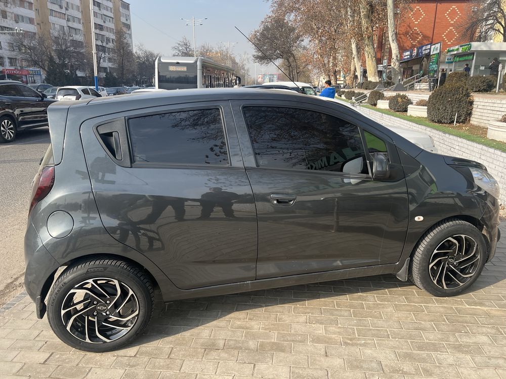 Spark uchun 15 razmerli diska balon