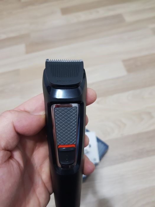 Aparat de tuns barba si parul Philips