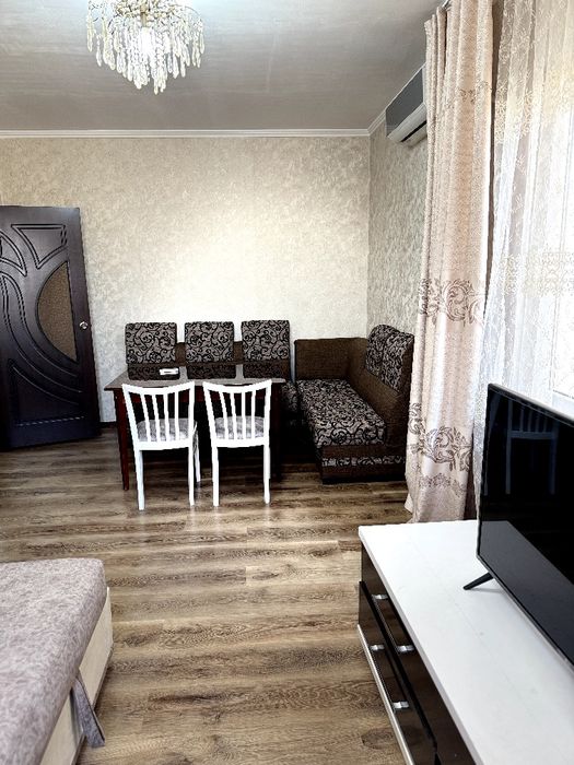 Olmazor tumani Sebzor dahasi 2-xonalik uy ijaraga