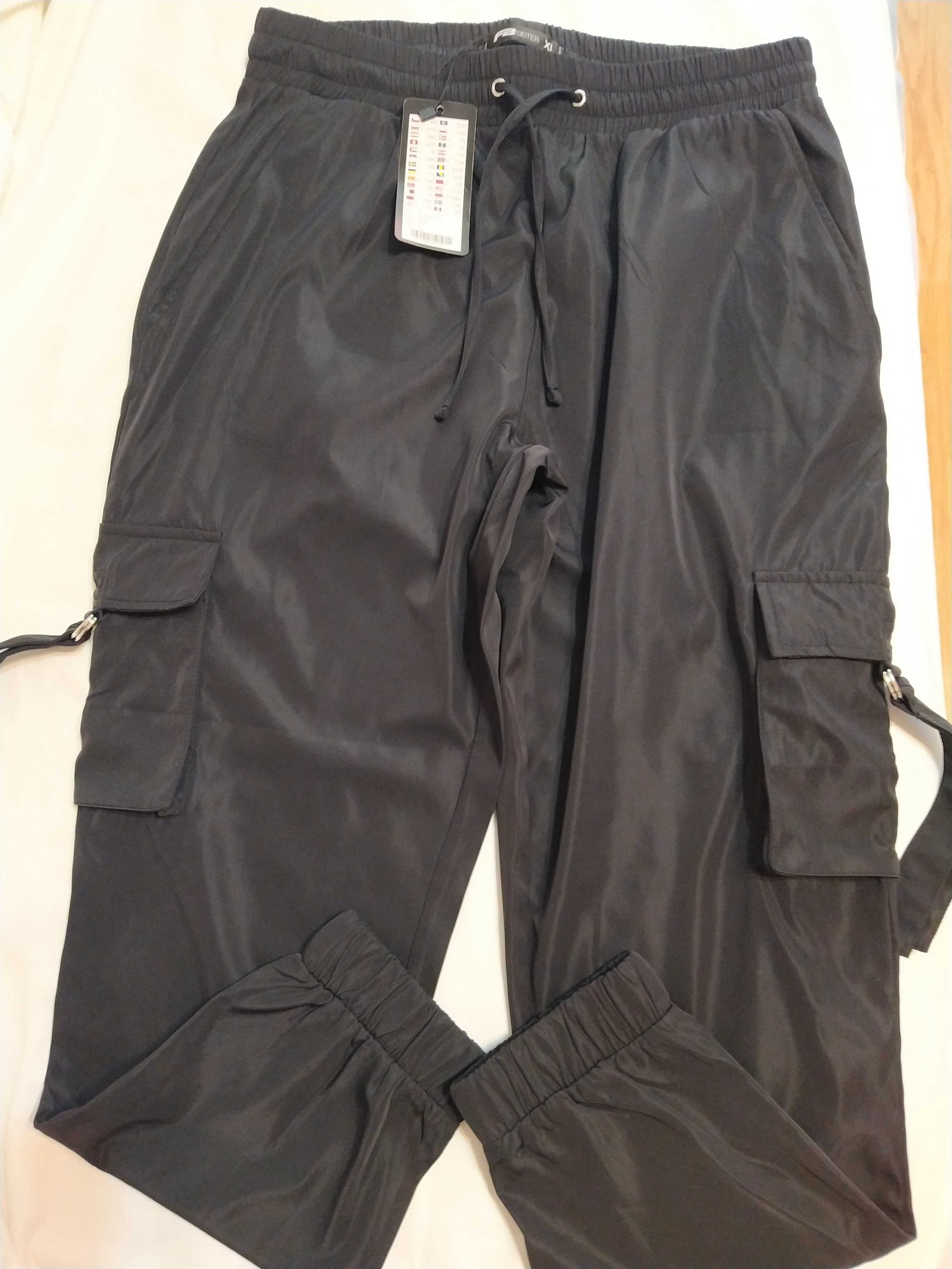 Pantaloni cargo, din fâș, marime XL