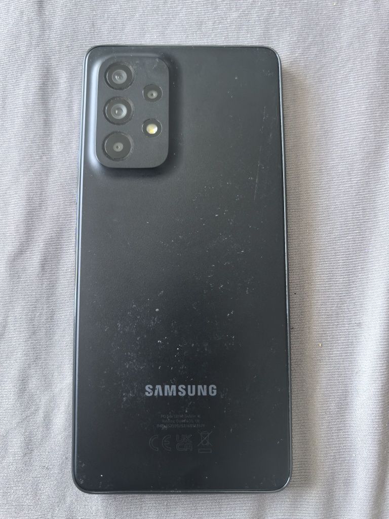 Продавам Samsung a53
