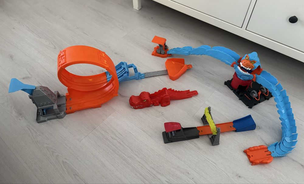 ЛОТ Писти Hot Wheels