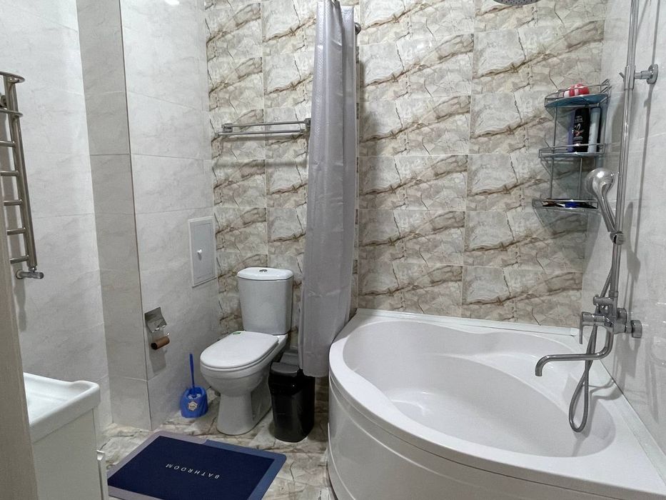 Срочноо продажа квартиры новостройки улица Бабура