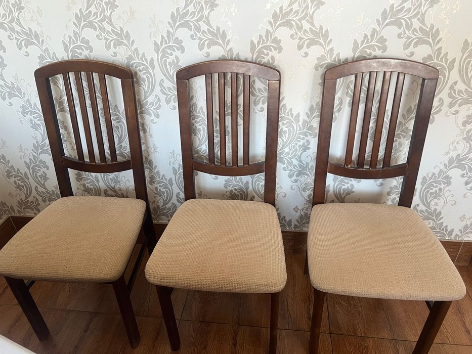 Продам стулья для кухни