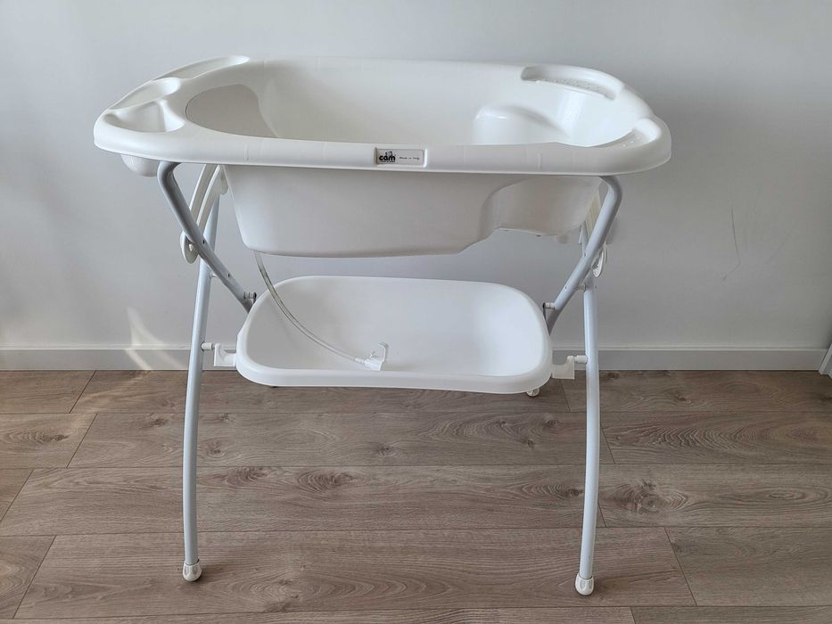 Бебешка вана със стойка Cam