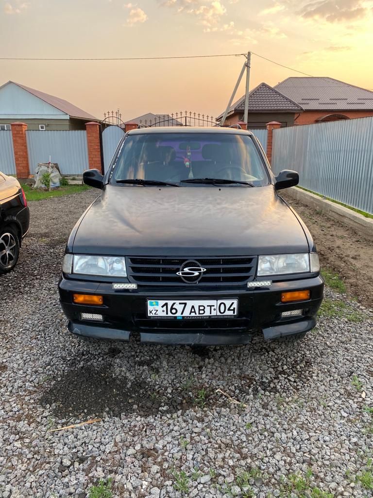 Продам автомобиль Ssang Yong Musso