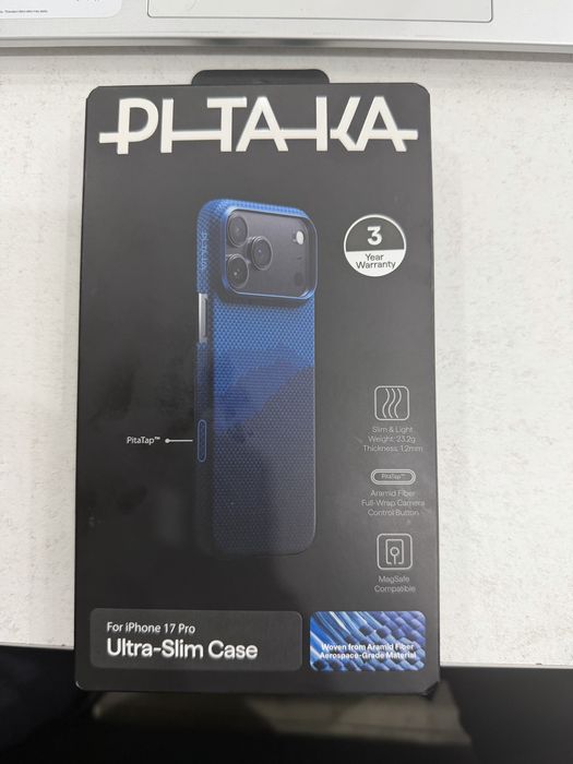 iPhone 17 pro Pitaka чехол