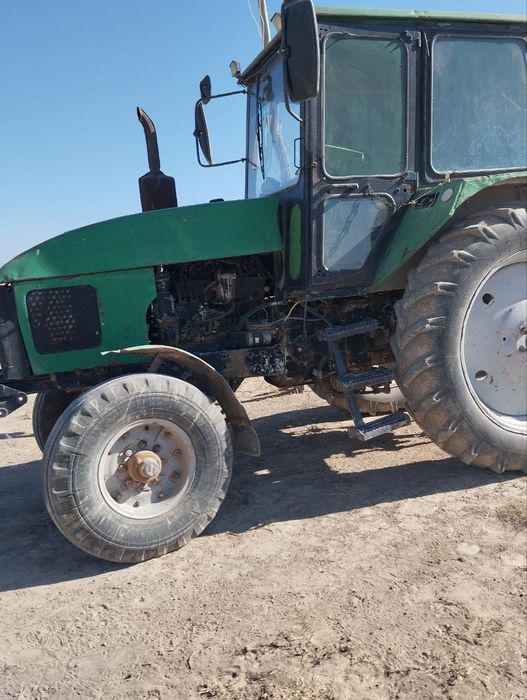 Xachir MTZ 2004 yil akulyator yangi balon 70% ishga tayyor 30 milyon