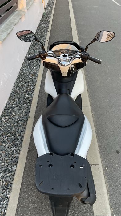 Honda pcx 125 scuter