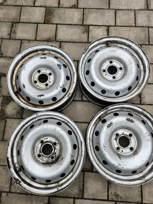 Vând jante oțel Renault Dacia ET 50 pe 15