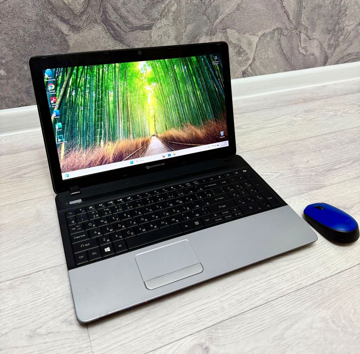 Ноутбук Acer Intel core i5 Nvidia GT 710M 2 gb ОЗУ 8 gb SSD 500 gb