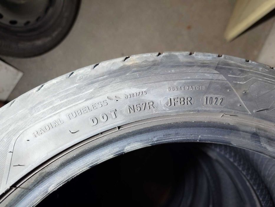 Продавам гуми 225 45 17 Goodyear Eagle F1