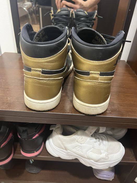 Jordan 1 gold unisex