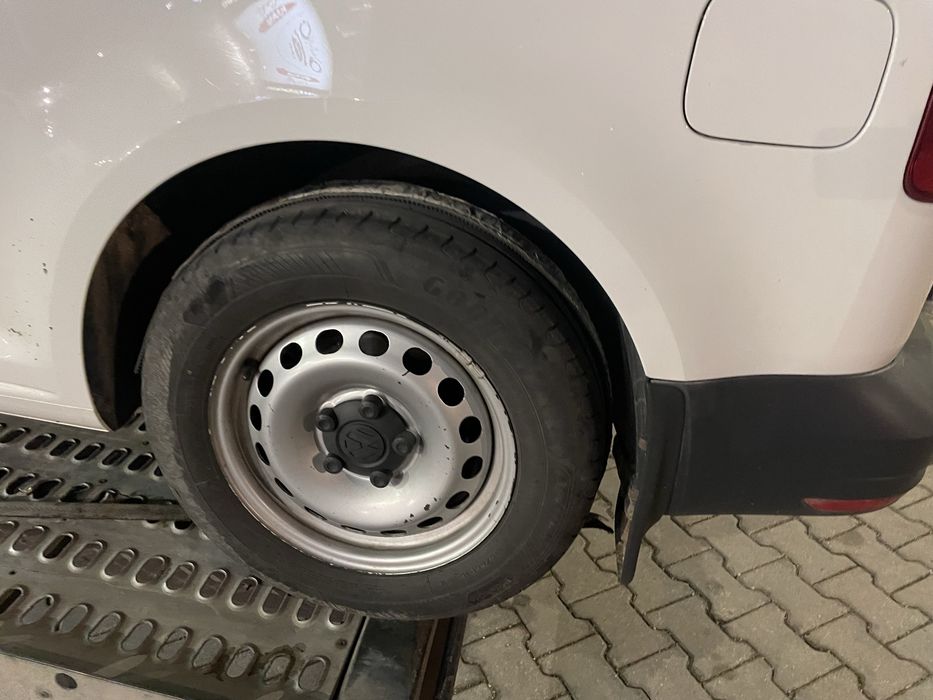 Set Jante + Anvelope Iarnă Caddy