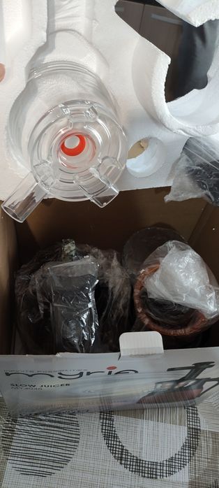 Storcator slow juicer Myria