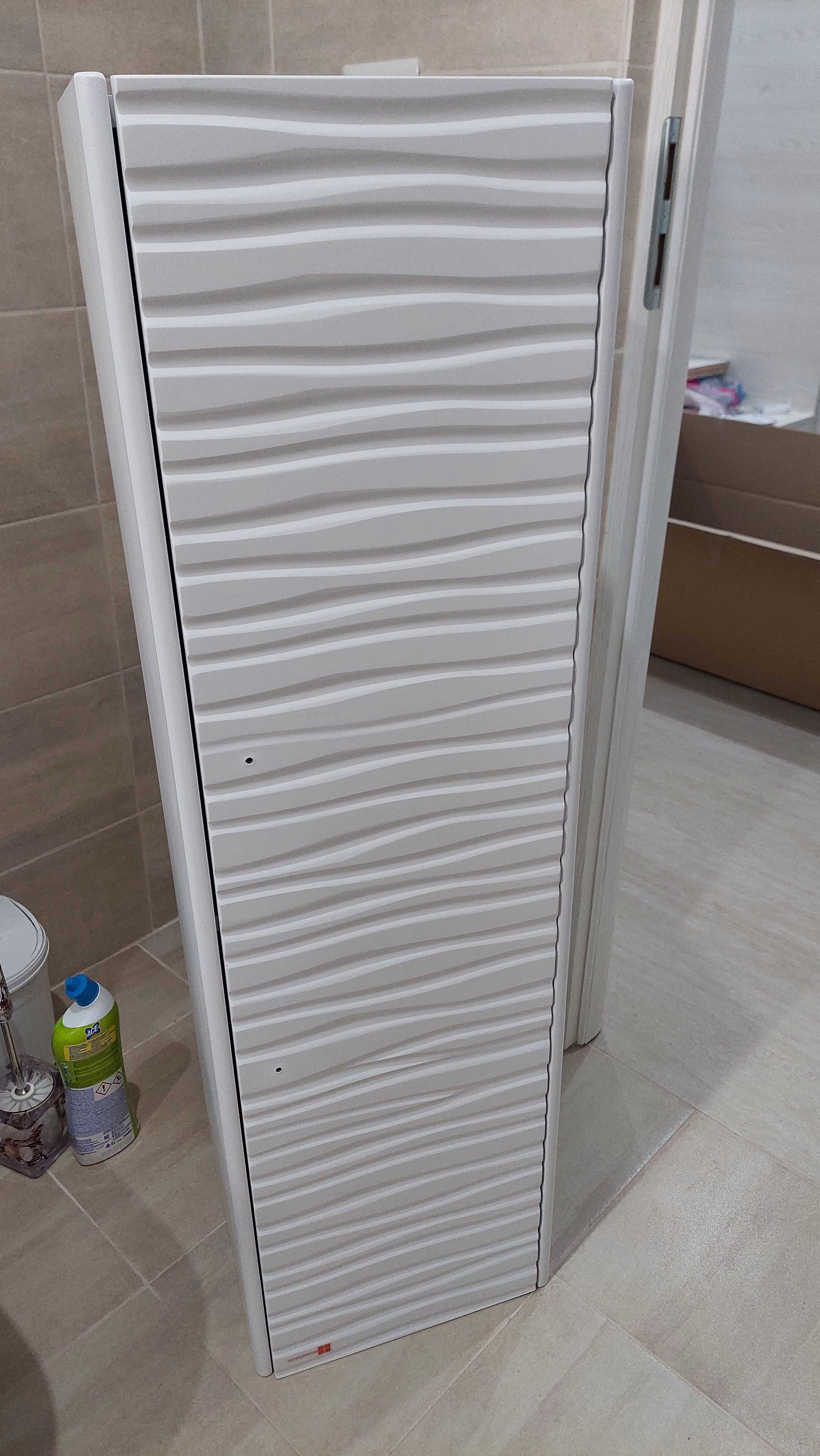 Vand dulap pentru baie