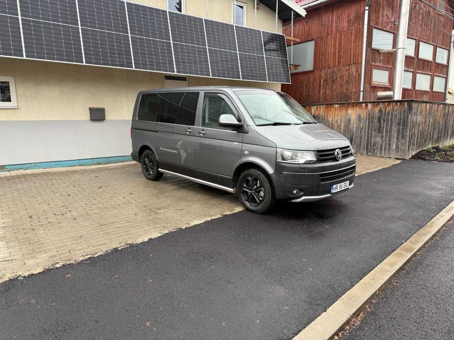 Volkswagen Multivan T5 – ediție PanAmericana, 180 CP, 4x4, cutie DSG