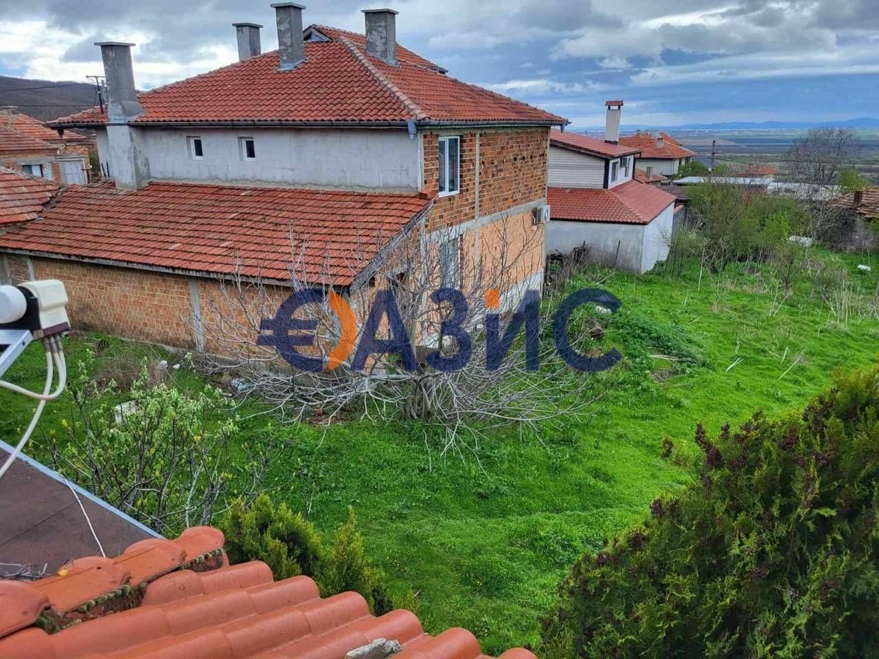 Парцел в УПИ, 834 кв. м., в с. Кошарица,