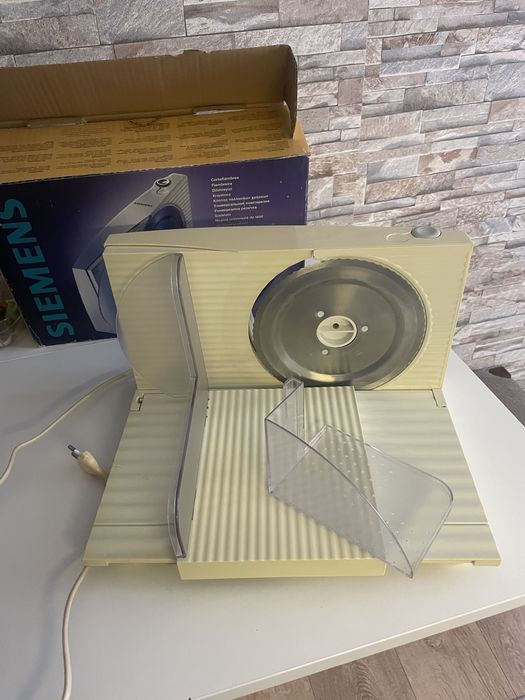 Vand feliator mezeluri Siemens