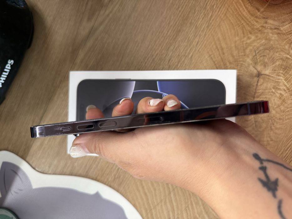 iPhone 14 pro max purple