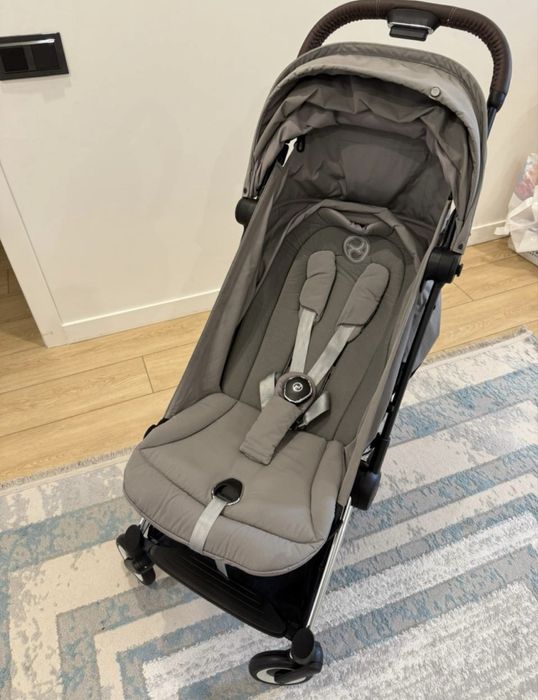 Cybex Coya продам срочно коляску
