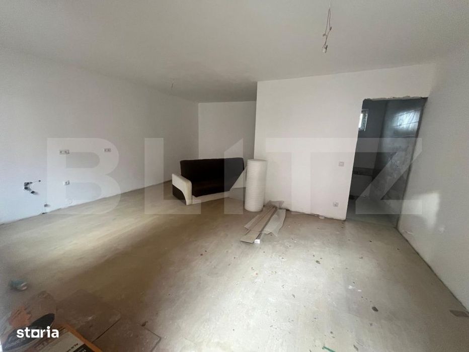 Apartament cu 2 camere, semifinisat, zona Piata Decebal