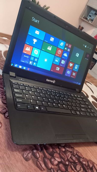 Laptop Terra Mob  14 inch led /  Hdd 500 Gb ,bateria tine 3 ore