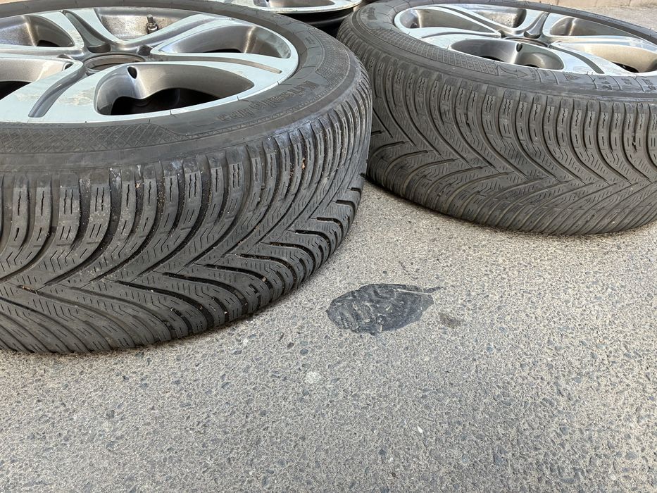 Jante Mercedes 17 OEM + 2 cauciucuri de iarna. W213/W212/W205/W204